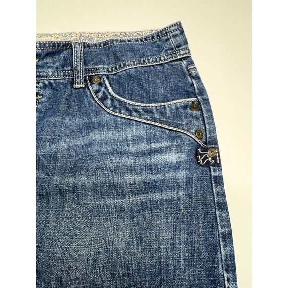 Billabong Denim Embroidered Mini Skirt Size 9 Low Rise - Picture 3 of 12